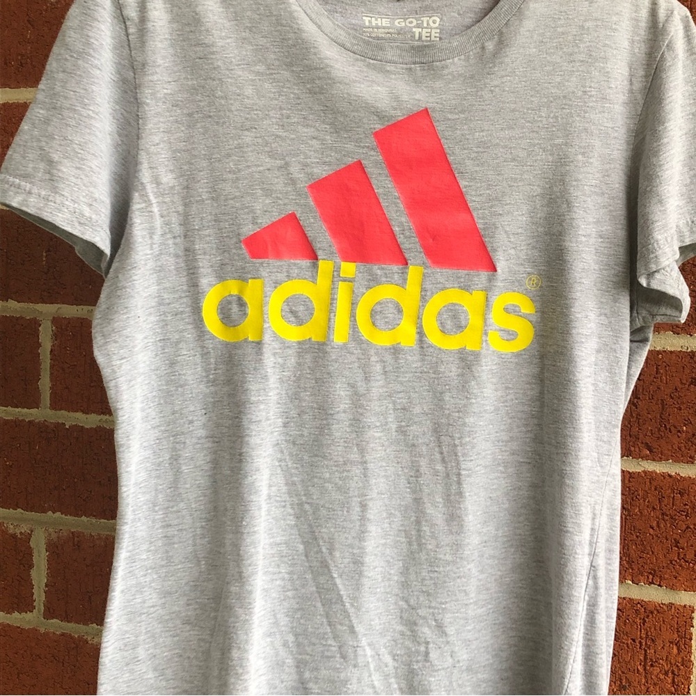 Adidas Women’s Adidas Go-To Tee Grey Round Neckline Size M —#088 - Picture 6 of 8
